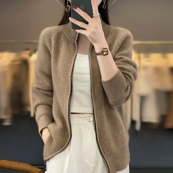 Women’s Casual Lightweight Jacket with Zip-Up