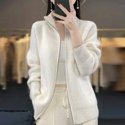 Women’s Casual Lightweight Jacket with Zip-Up