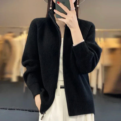 Women’s Casual Lightweight Jacket with Zip-Up
